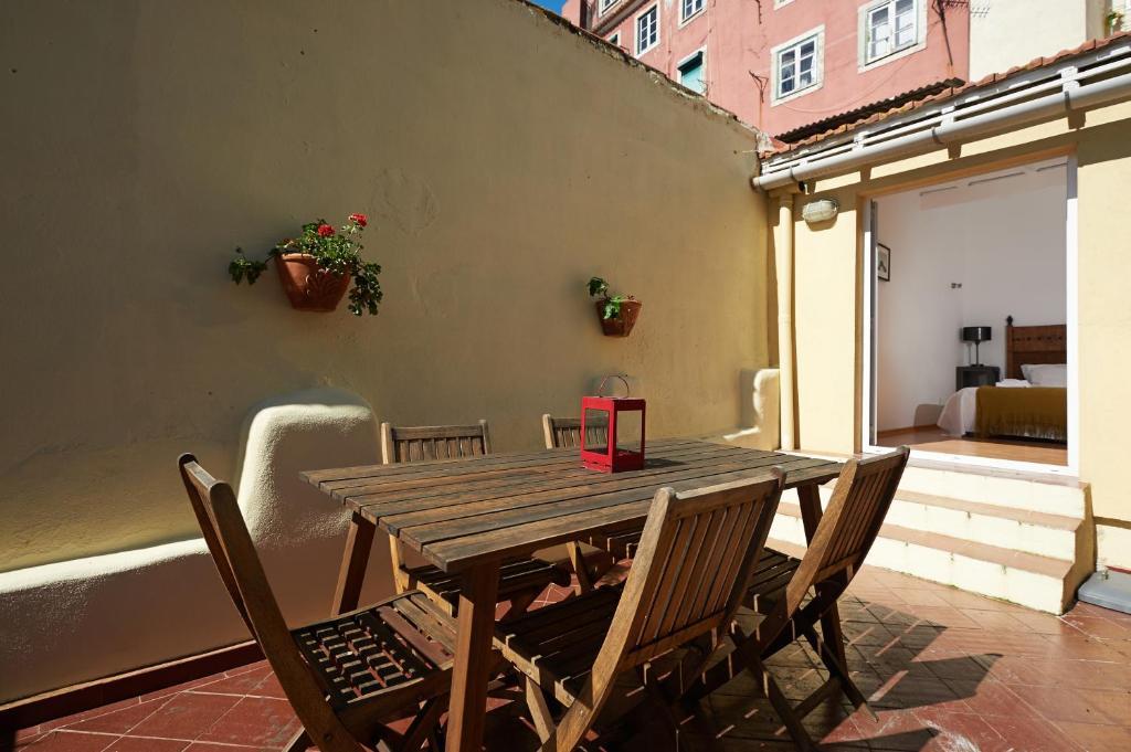 Hello Lisbon Principe Real Apartments Стая снимка